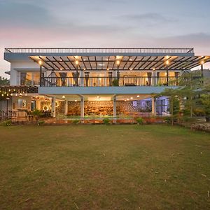 Silver Spring Villa By Tropicana Stays